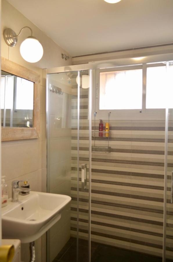 Carihuela Un Dormitorio Junto Al Mar Apartamento Torremolinos Exterior foto